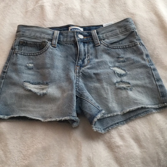 Old navy light washed high waisted shorts - Picture 2 of 4